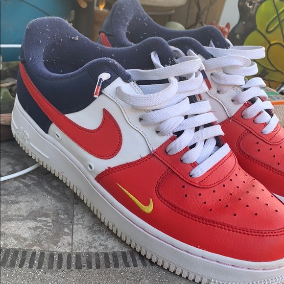 Nike shoes - Picture 13 of 13